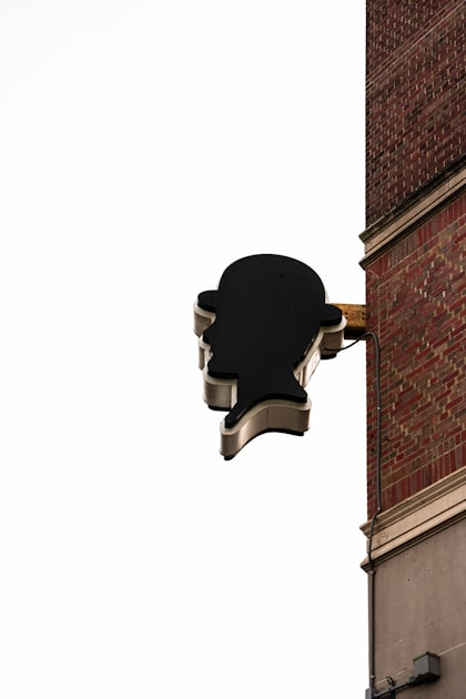 Why Choose a Local Manufacturer for Awnings